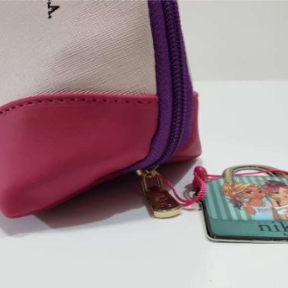 Nicole Lee Cosmetic Pouch Best Friends - Picture 5 of 7